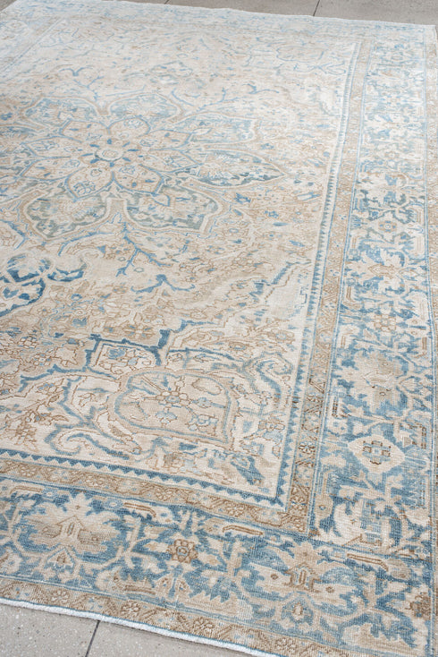 Antique Heriz Area Rug (8' x 11')